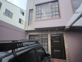 Foto 19 de CASA DE VENTA SECTOR ROSAL - UNCOVIA CUENCA ECUADOR