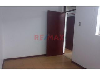 Foto 6 de Ocasión Vendo Departamento 2Do Piso En Breña