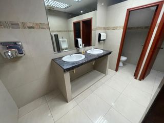 Foto 8 de CIUDADELA URDESA VENDO   PRECIOSA Y AMPLIA CASA, FULL ACABADOS IDEAL PARA OFICINAS, BODEGAS O VIVIENDA