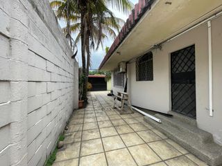 Foto 21 de CIUDADELA URDESA VENDO   PRECIOSA Y AMPLIA CASA, FULL ACABADOS IDEAL PARA OFICINAS, BODEGAS O VIVIENDA