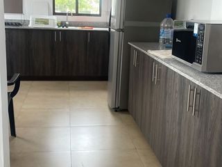 Foto 2 de Casa en alquiler y venta Urb Villas del Bosque - Via a la Costa