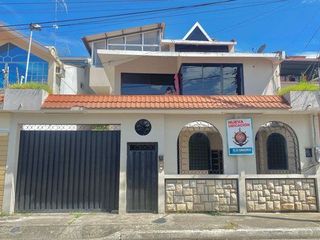 Foto 1 de SE ALQUILA CASA TIPO COMERCIAL EN MACHALA