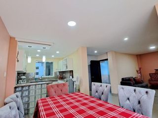 Foto 8 de casa amoblada de venta en manta condominio privado