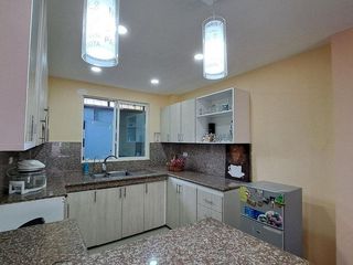Foto 9 de casa amoblada de venta en manta condominio privado