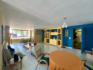 Foto 3 de Venta de amplio departamento en Ancón