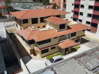 Foto 1 de Venta departamento dúplex sector Agua Clara - Quito