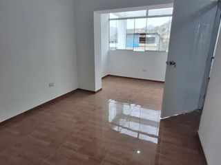 Foto 7 de Venta Amplio Departamento En Estreno - Villa Maria Del Triunfo - Piso 1