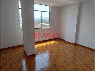 Foto 4 de Venta De Departamento Cerca Aeropuerto - Av.Tomas Valle Faucett en Callao