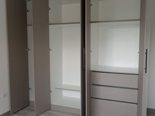 Foto 13 de DEPARTAMENTO DUPLEX - 4 DORMITORIOS CON BAÑO PRIVADO - LOMAS DE MONTESERRIN - UDLA - ECOPARK - ACADEMIA COTOPAXI