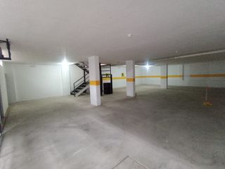 Foto 17 de DEPARTAMENTO DUPLEX - 4 DORMITORIOS CON BAÑO PRIVADO - LOMAS DE MONTESERRIN - UDLA - ECOPARK - ACADEMIA COTOPAXI