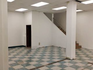 Foto 6 de Alquiler de Local Comercial 240 m² en Pb Mas Mezzanine 240 m² en Pascuales