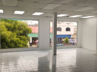 Foto 10 de Alquiler de Local Comercial 240 m² en Pb Mas Mezzanine 240 m² en Pascuales