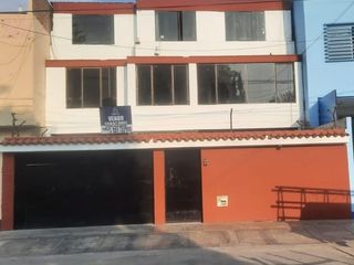 Foto 1 de VENTA DE CASA EN LOS CIPRESES