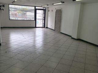Foto 4 de LOCAL COMERCIAL EN VENTA – ZONA ESTRATÉGICA CERCA DE AV. ELOY ALFARO