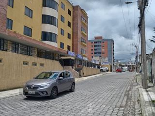 Foto 5 de LOCAL COMERCIAL EN VENTA – ZONA ESTRATÉGICA CERCA DE AV. ELOY ALFARO