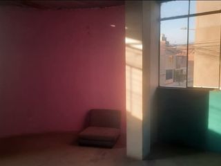 Foto 6 de VENTA DE CASA COMO TERRENO EN S.M.P