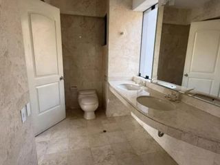 Foto 4 de VENTA DE DEPARTAMENTO EN CAMACHO SURCO