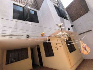 Foto 4 de Vendo Casa De 2 Pisos En Urb San Diego – Vipol – Etapa II - SMP