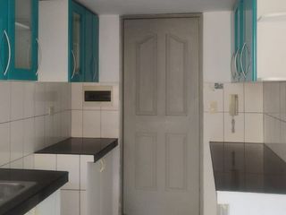 Foto 5 de Venta de Departamento en Las Torres de Los Olivos de 74 m²