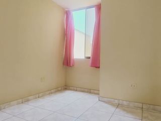 Foto 11 de Venta de Departamento en Las Torres de Los Olivos de 74 m²