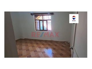 Foto 10 de Venta De Casa De 4 Pisos En Importante Zona De Talara Urb. Barrio Particular Luis Fraser 263 Talara // ID: 1133302
