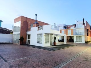 Foto 72 de ESPECTACULAR CASA ESQUINERA EN CHÍA