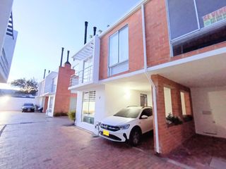 Foto 76 de ESPECTACULAR CASA ESQUINERA EN CHÍA