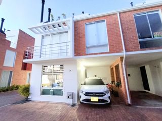 Foto 77 de ESPECTACULAR CASA ESQUINERA EN CHÍA