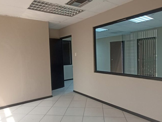 Foto 22 de Oficinas en venta en la 9 de octubre, centro de guayaquil
