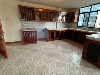 Foto 6 de casa rentera de venta en manta diagonal al coral Y/T