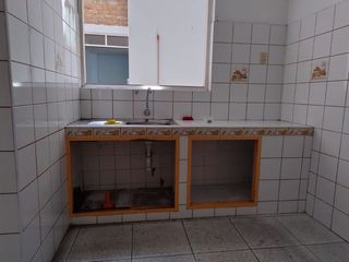 Foto 18 de AMPLIA CASA EN URB. LA NORIA-TRUJILLO