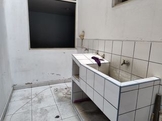 Foto 12 de AMPLIA CASA EN URB. LA NORIA-TRUJILLO