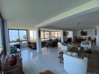 Foto 2 de Venta de lindo departamento en el Balnerario Ancón