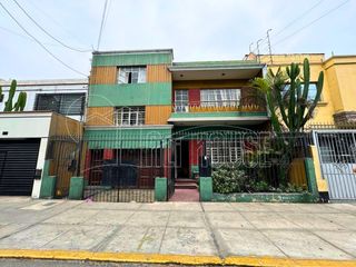 Foto 2 de SE ALQUILA INCREIBLE PROPIEDAD DE 3 PISOS EN BELLAVISTA, CALLAO