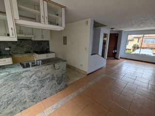 Foto 8 de CASA DE VENTA 3 DORMITORIOS DENTRO DE CONJUNTO EN CARCELEN CERCA A TERMINAL TERRESTRE