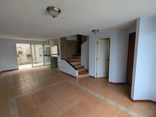 Foto 3 de CASA DE VENTA 3 DORMITORIOS DENTRO DE CONJUNTO EN CARCELEN CERCA A TERMINAL TERRESTRE