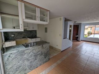 Foto 16 de CASA DE VENTA 3 DORMITORIOS DENTRO DE CONJUNTO EN CARCELEN CERCA A TERMINAL TERRESTRE