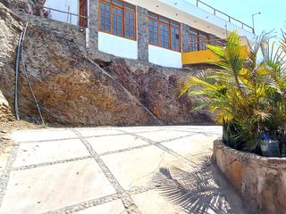 Foto 3 de SE VENDE ESTUPENDA CASA EN PACHACAMAC *AMPLIO JARDÍN *TERRAZA *PISCINA *1.200 M2 *PRECIO DE OCASIÓN