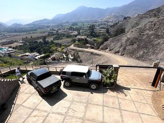 Foto 4 de SE VENDE ESTUPENDA CASA EN PACHACAMAC *AMPLIO JARDÍN *TERRAZA *PISCINA *1.200 M2 *PRECIO DE OCASIÓN