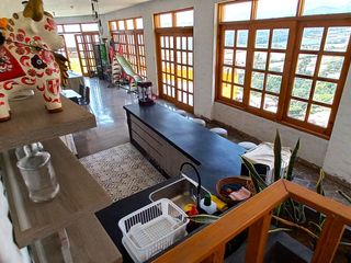 Foto 11 de SE VENDE ESTUPENDA CASA EN PACHACAMAC *AMPLIO JARDÍN *TERRAZA *PISCINA *1.200 M2 *PRECIO DE OCASIÓN
