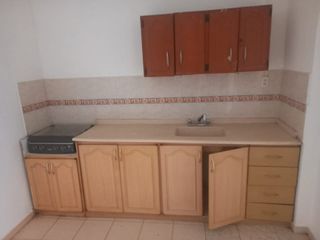 Foto 2 de SE ARRIENDA APARTAMENTO EN LA AURORA, CERCA AL HOSPITAL, SECTOR CENTRAL, PRIMER PISO