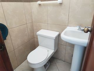 Foto 8 de Alquiler Local Comercial en La Alborada - Ave. Orellana - Norte Guayaquil - L32
