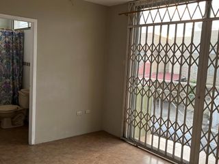 Foto 10 de Venta  casa de dos plantas en Conjunto Residencial Santorini, San felipe- Av. Juan Tanca Marengo