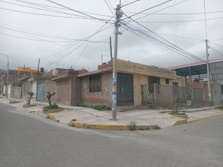 Foto 2 de CASA EN ESQUINA EN VENTA - CERRO COLORADO VILLA SANTA MARIA