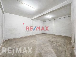 Foto 4 de Alquilo Almacen Industrial En Bocanegra 1,000 M2