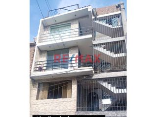 Foto 1 de Venta De Lindo Departamento En San Martin De Porres