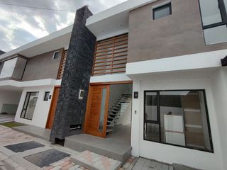Foto 2 de CASA DE VENTA EN TUMBACO DE 3 DORMITORIOS QUITO ECUADOR