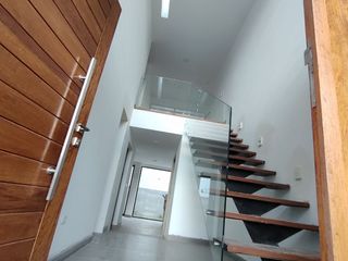 Foto 3 de CASA DE VENTA EN TUMBACO DE 3 DORMITORIOS QUITO ECUADOR