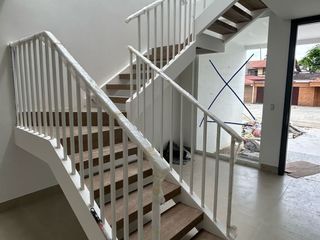 Foto 5 de Casa duplex en venta, La Puntilla - Samborondón