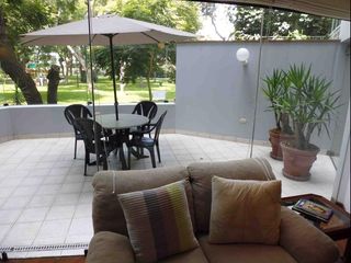 Foto 2 de LINDO FLAT EN 1ER PISO 150M2 - SAN ISIDRO